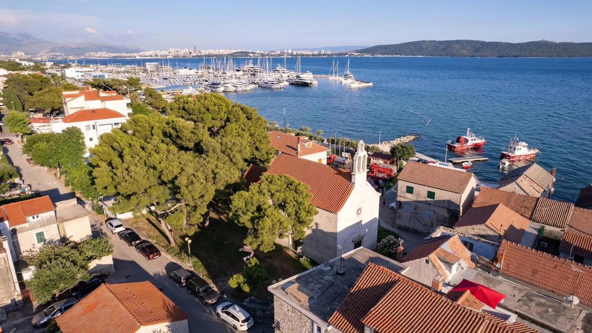 Kastel Gomilica Cozy And Stylish Apartments Near The Sea Kastela