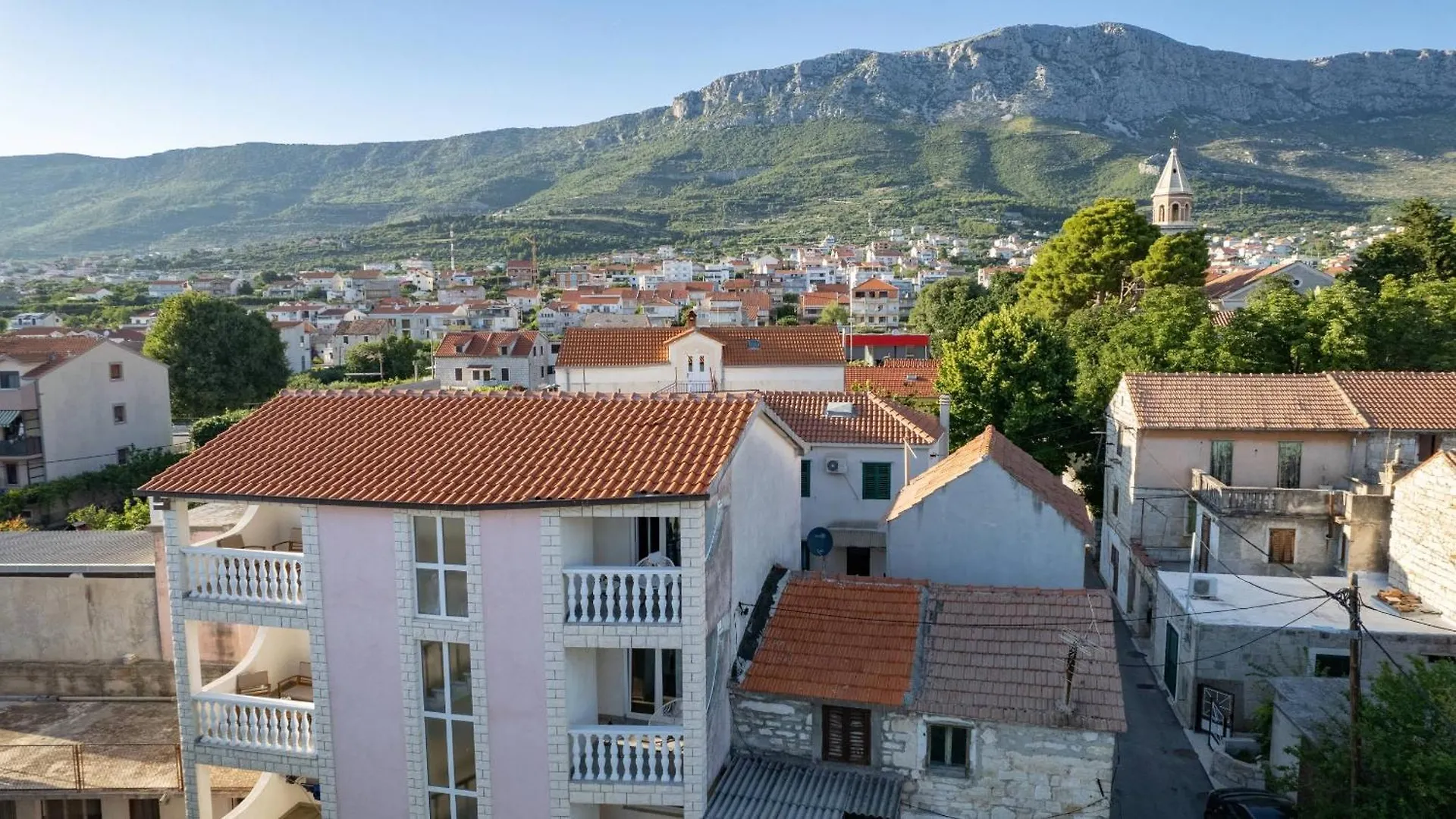 Kastel Gomilica Cozy And Stylish Apartments Near The Sea Kastela