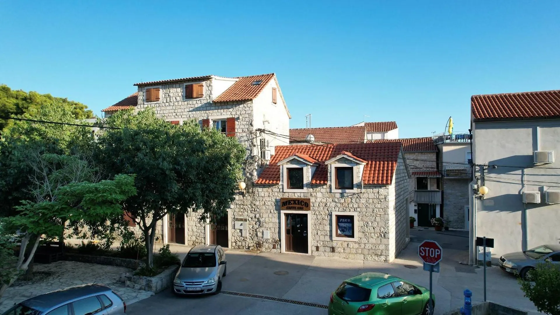 Kastel Gomilica Cozy And Stylish Apartments Near The Sea Kastela 0*,